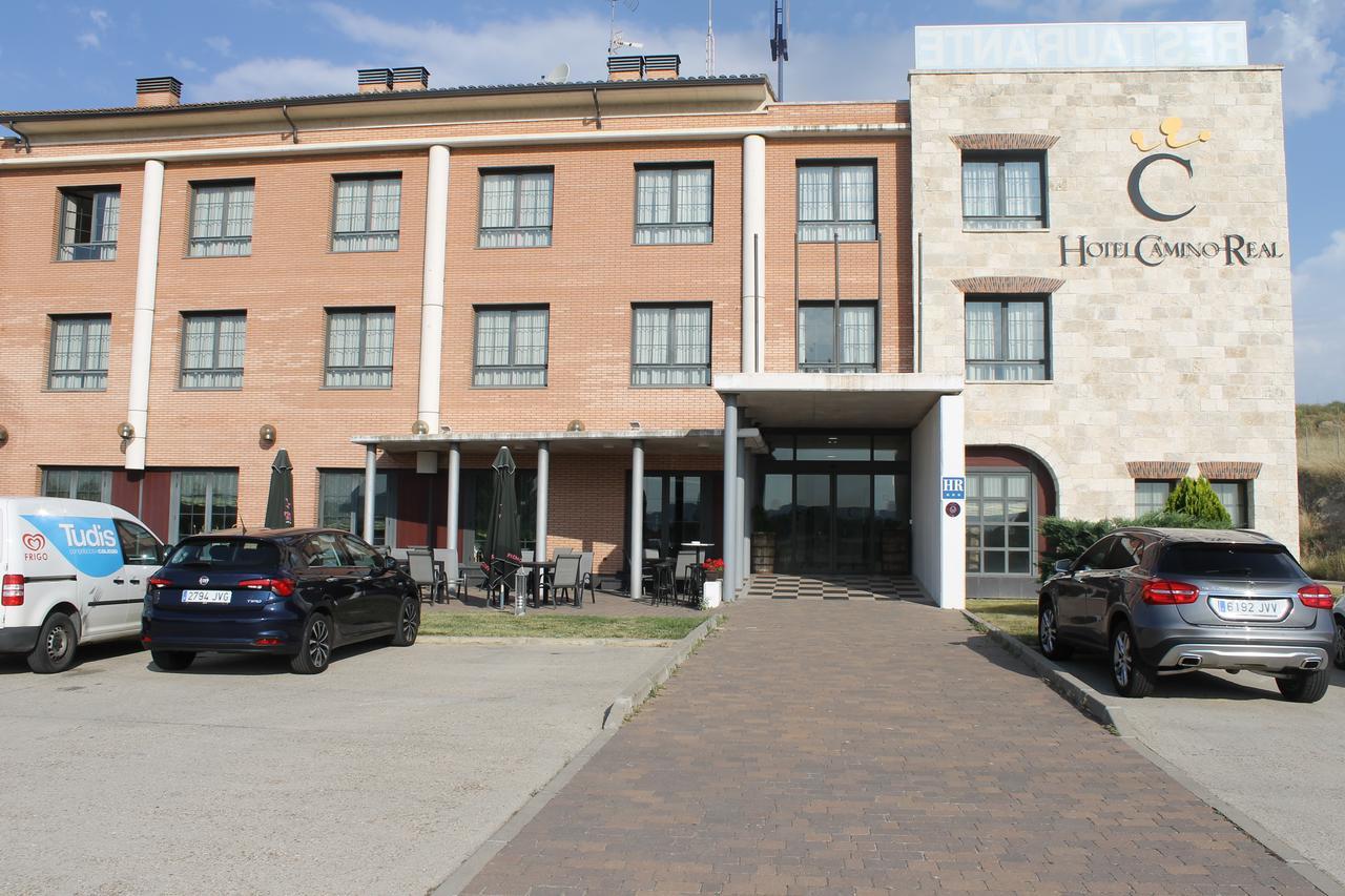 Hotel Camino Real Dueñas Exteriör bild